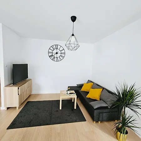 Malta & Basen ,kort Tenisowy W Cenie Apartment *