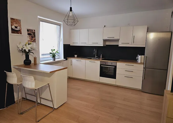 Malta & Basen ,kort Tenisowy W Cenie * 포즈난